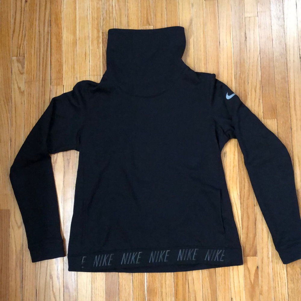 Women’s Nike dry fit black turtleneck sweatshirt size S